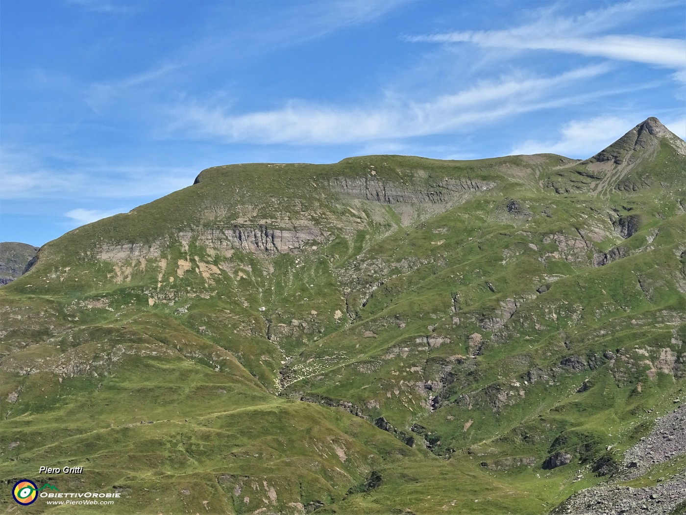 36 Zoom verso il PIzzo Farno, salito alcune volte.JPG